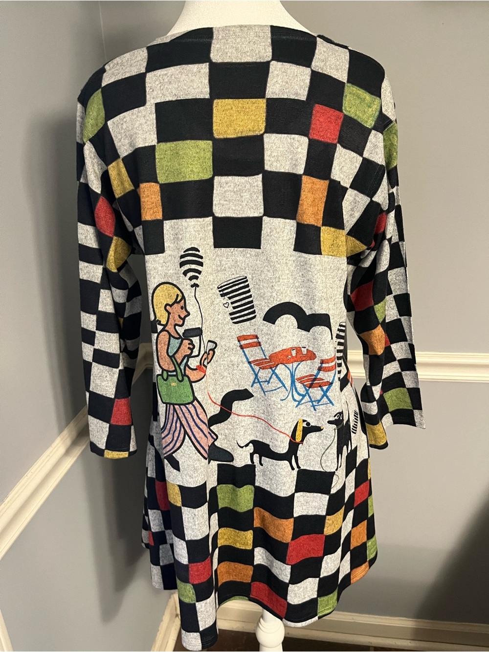 Art to wear Checkerboard Graphic Women's Sweater/tunic/mini in Black & Multi